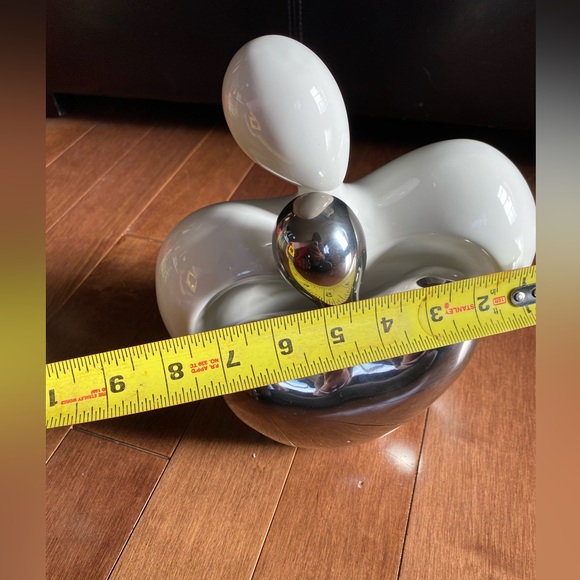 Hugging Couple Ceramic Sculpture,Silver Home Decor,Passionate Love Statue - Picture 4 of 8